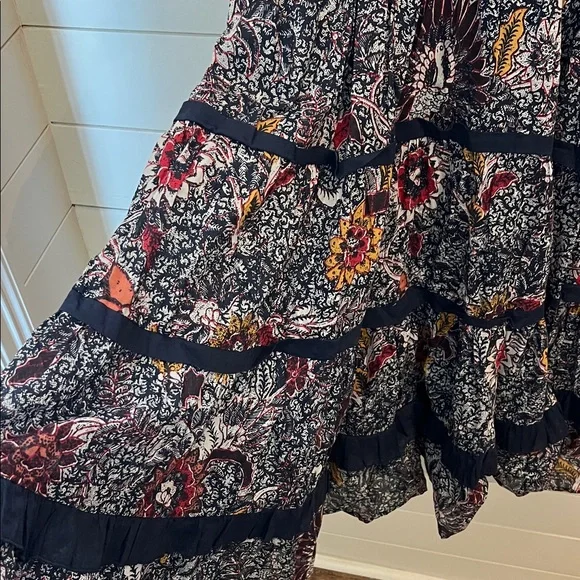 Ivy City Co Floral Long Sleeve Dress - Picture 6 of 7